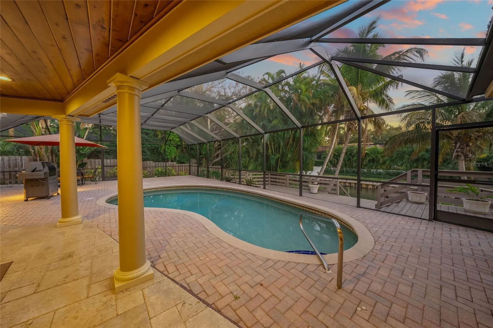 1634 N Lodge Drive Sarasota FL 34239