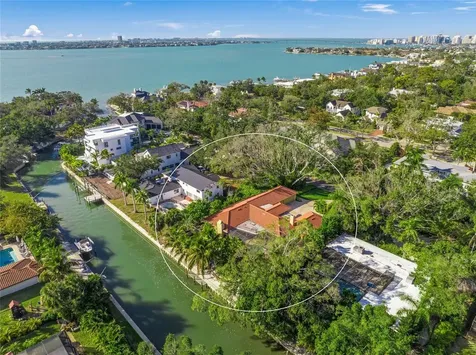 1634 N Lodge Drive Sarasota FL 34239