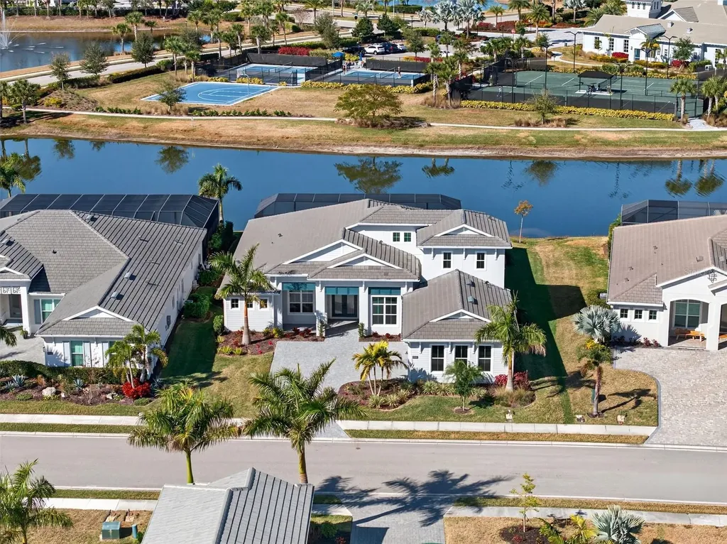8444 Cane Bay Court Lakewood Ranch FL 34202
