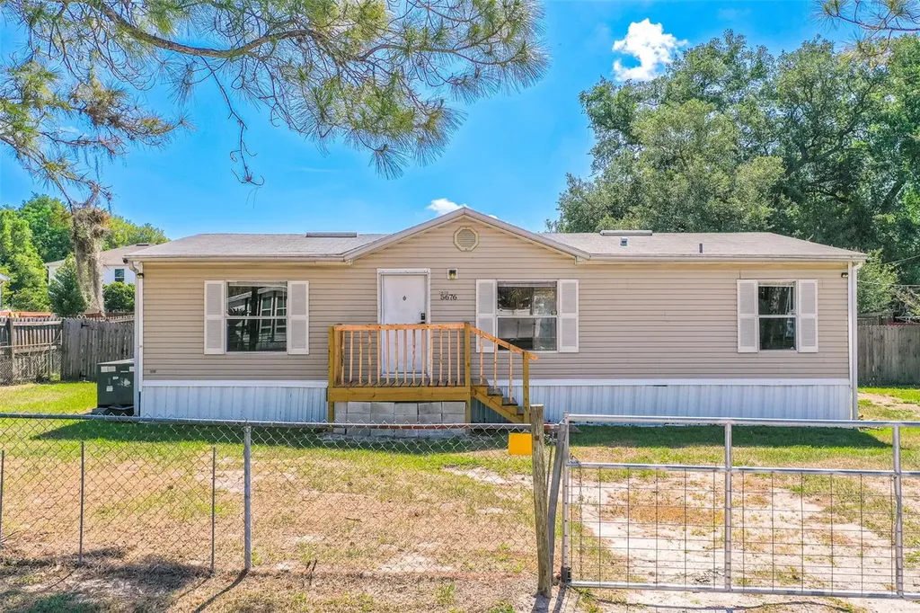 5676 Cherry Tree Drive Lakeland FL 33811