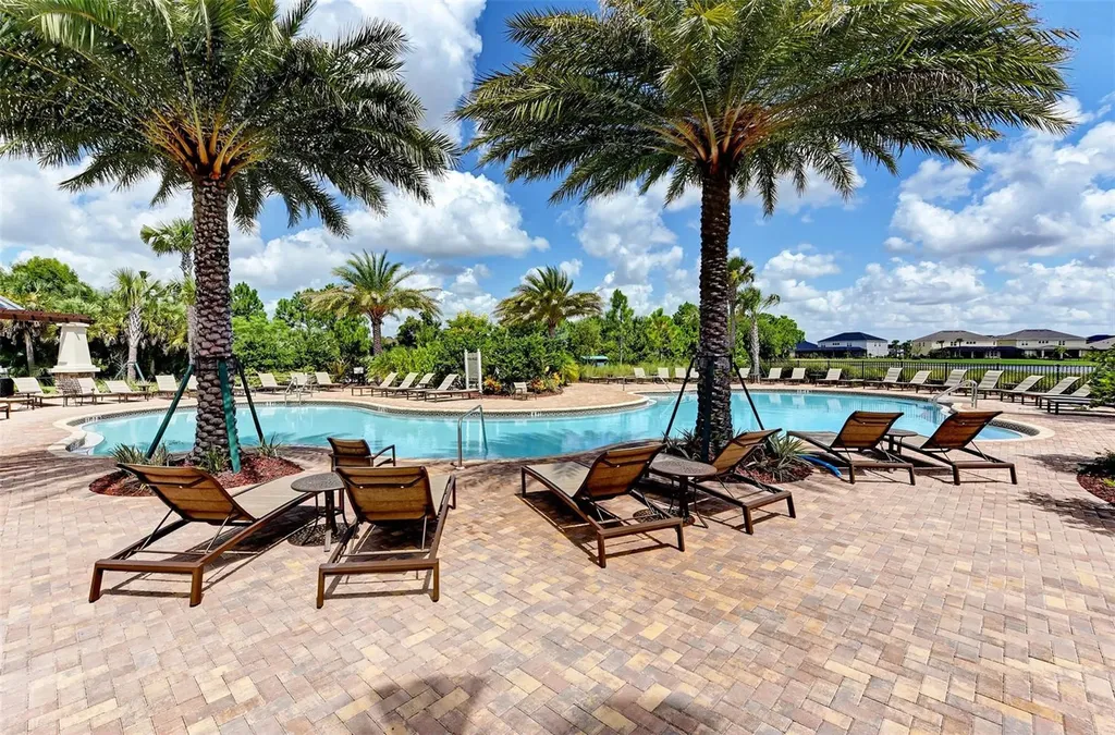 6161 Anise Drive Sarasota FL 34238