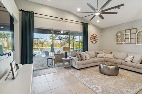 6161 Anise Drive Sarasota FL 34238
