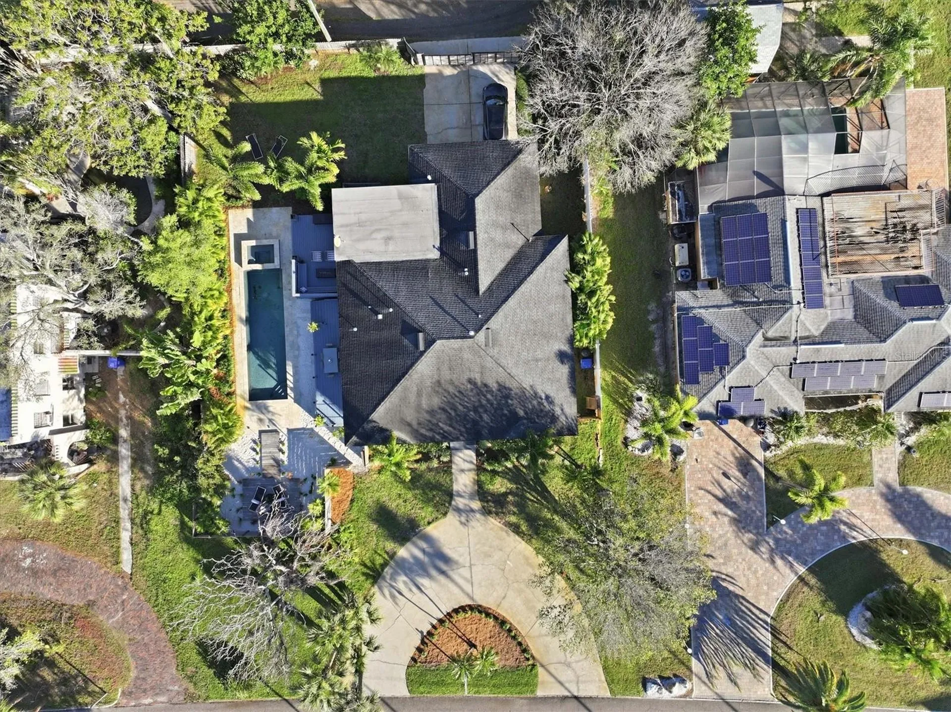 670 Sunset Drive S St Petersburg FL 33707