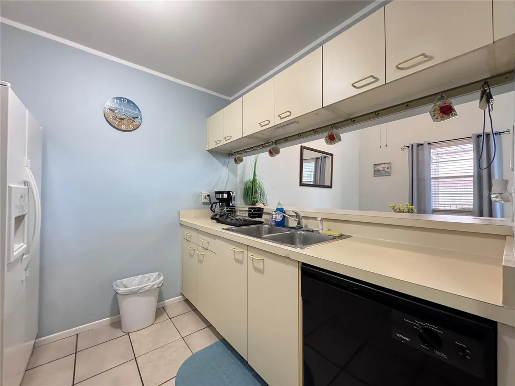 3821 59th Avenue W Bradenton FL 34210
