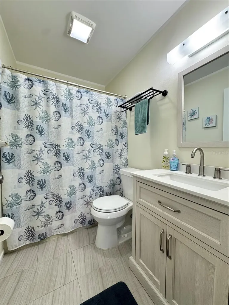3821 59th Avenue W Bradenton FL 34210