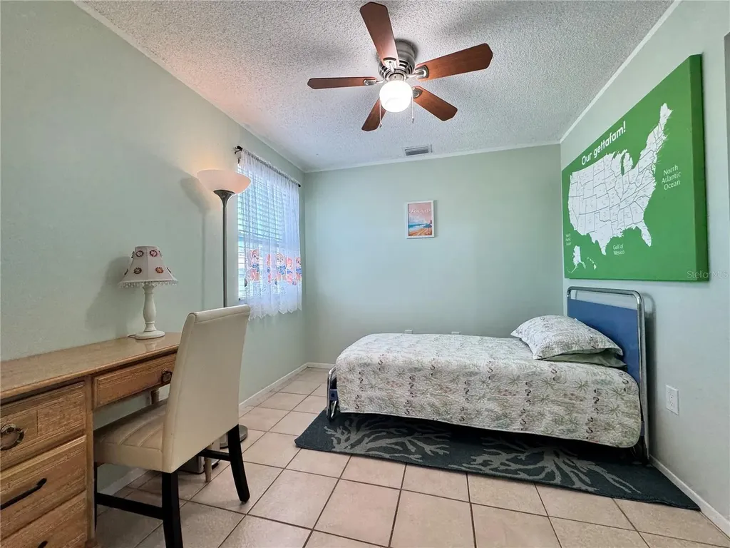 3821 59th Avenue W Bradenton FL 34210