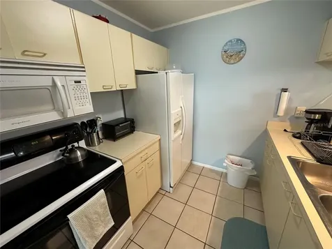 3821 59th Avenue W Bradenton FL 34210