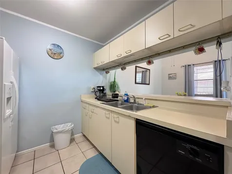 3821 59th Avenue W Bradenton FL 34210