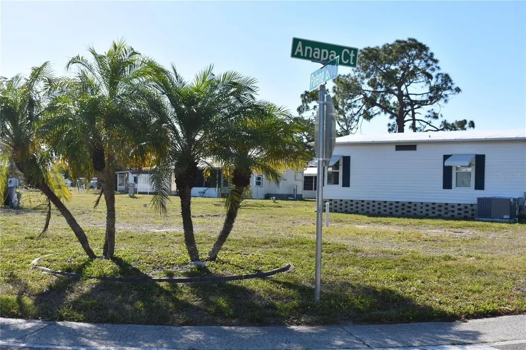 6805 Anapa Court North Port FL 34287