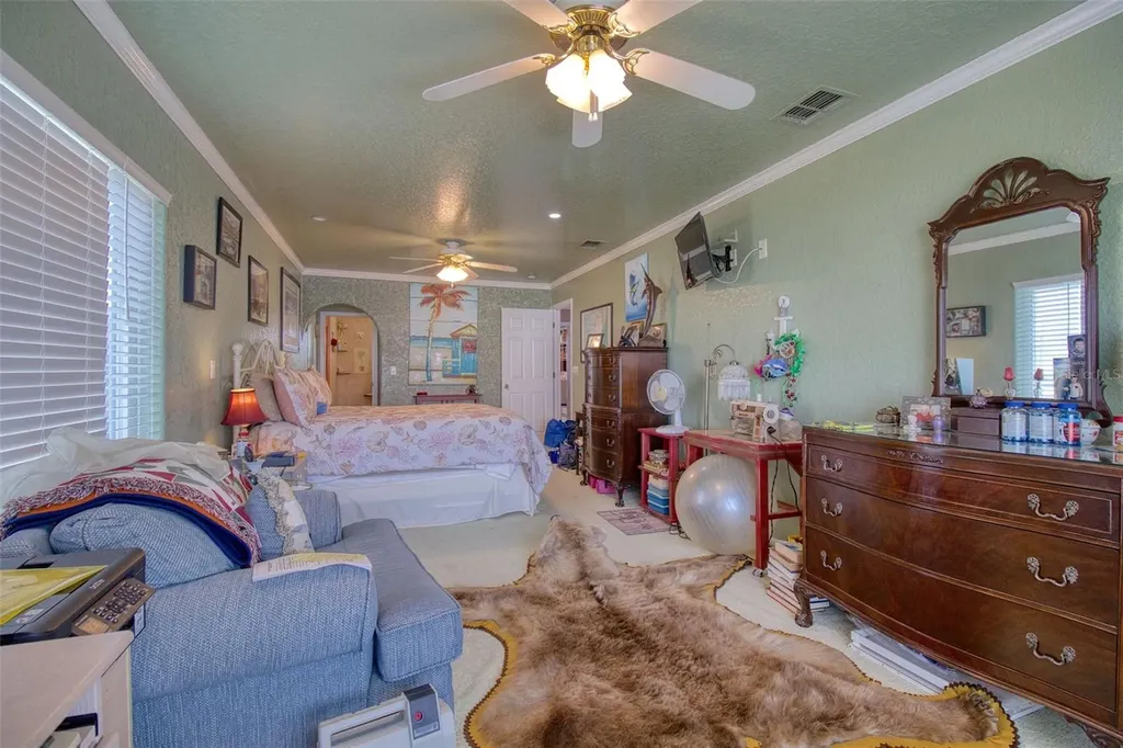6531 Louise Court Hudson FL 34667
