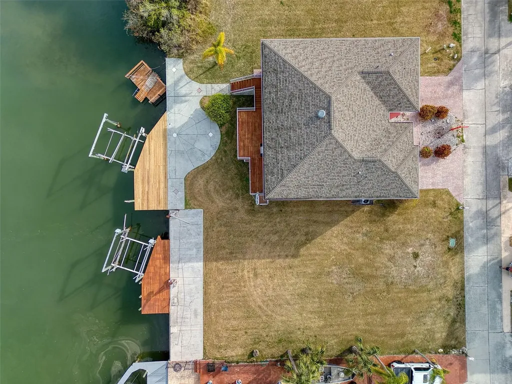 6531 Louise Court Hudson FL 34667