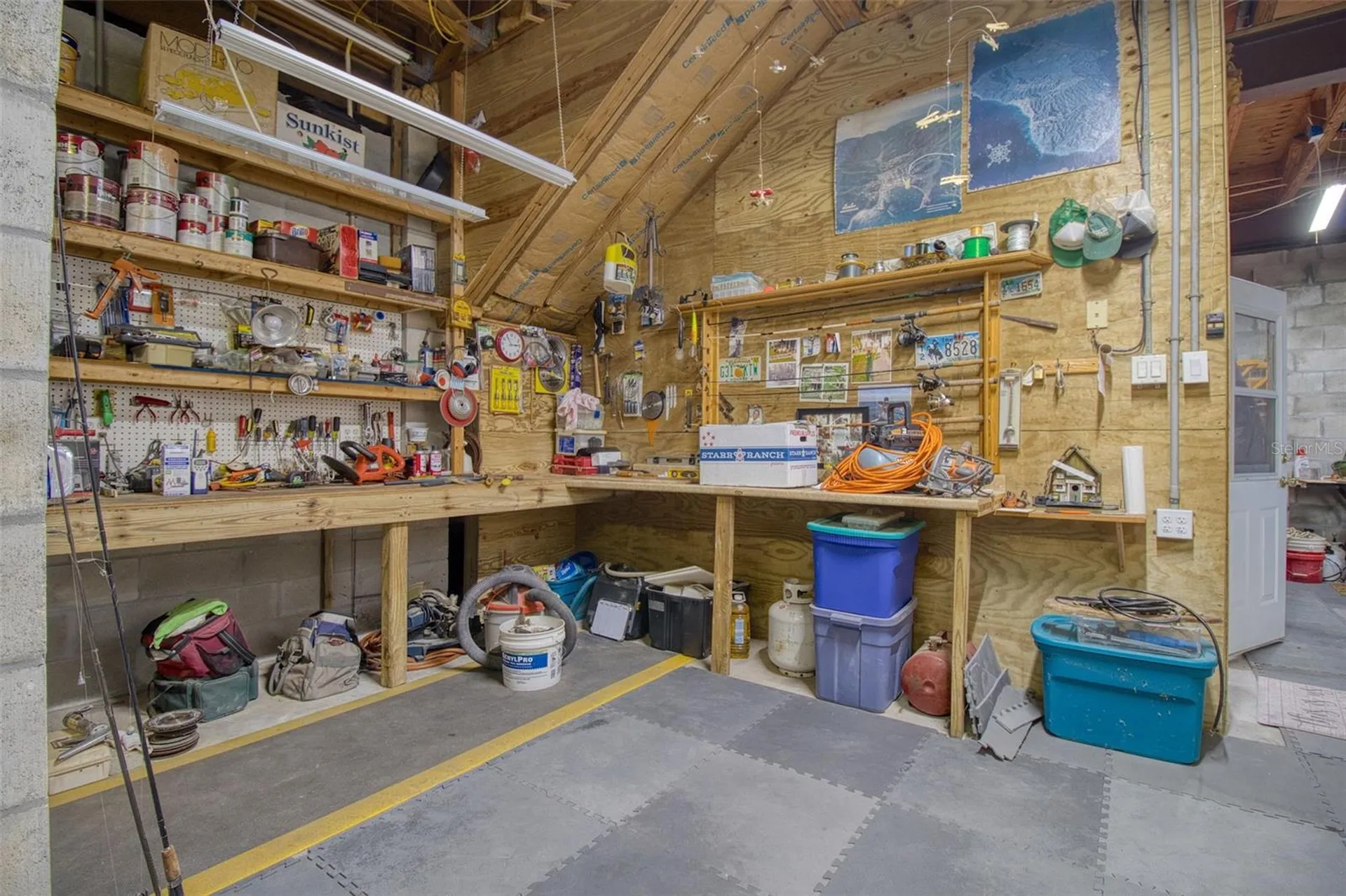 6531 Louise Court Hudson FL 34667