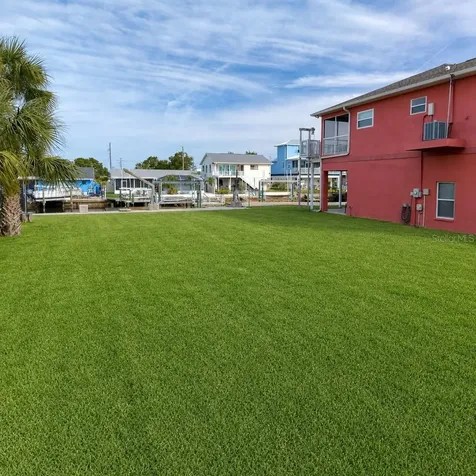 6531 Louise Court Hudson FL 34667