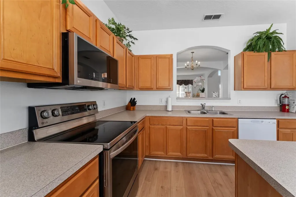 1031 Solana Circle Davenport FL 33897