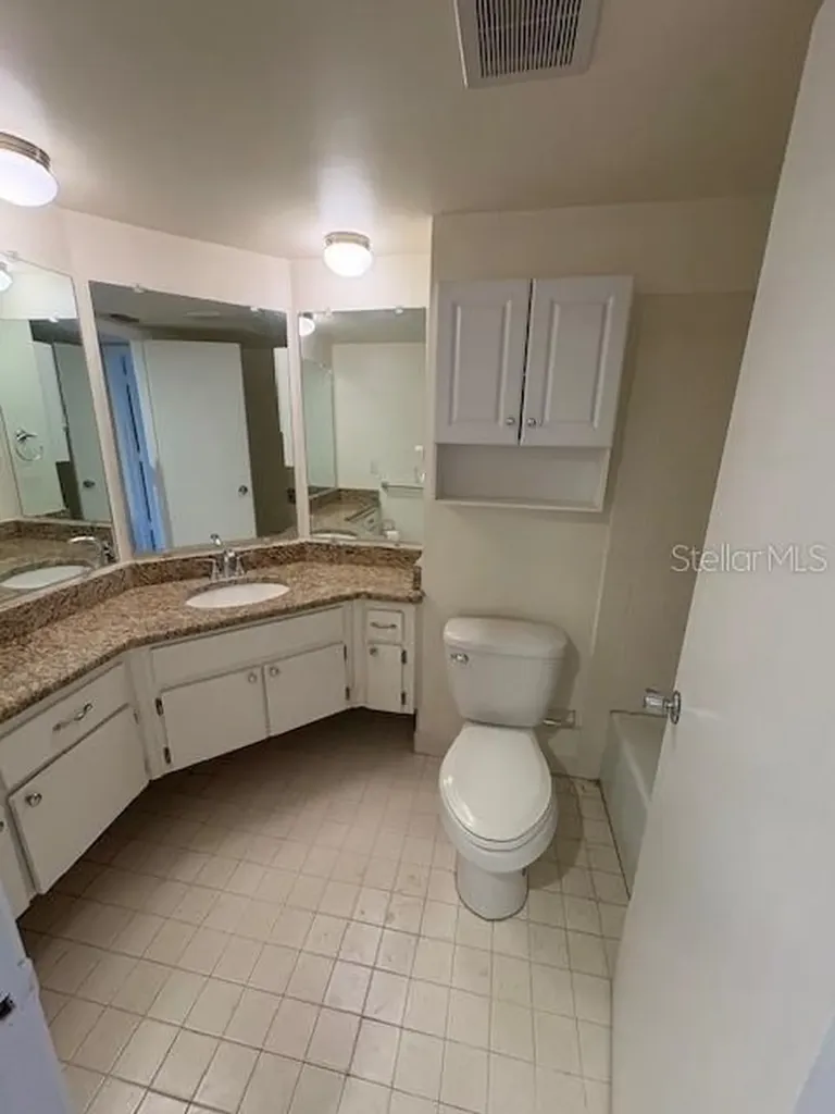 68 Country Club Drive Largo FL 33771