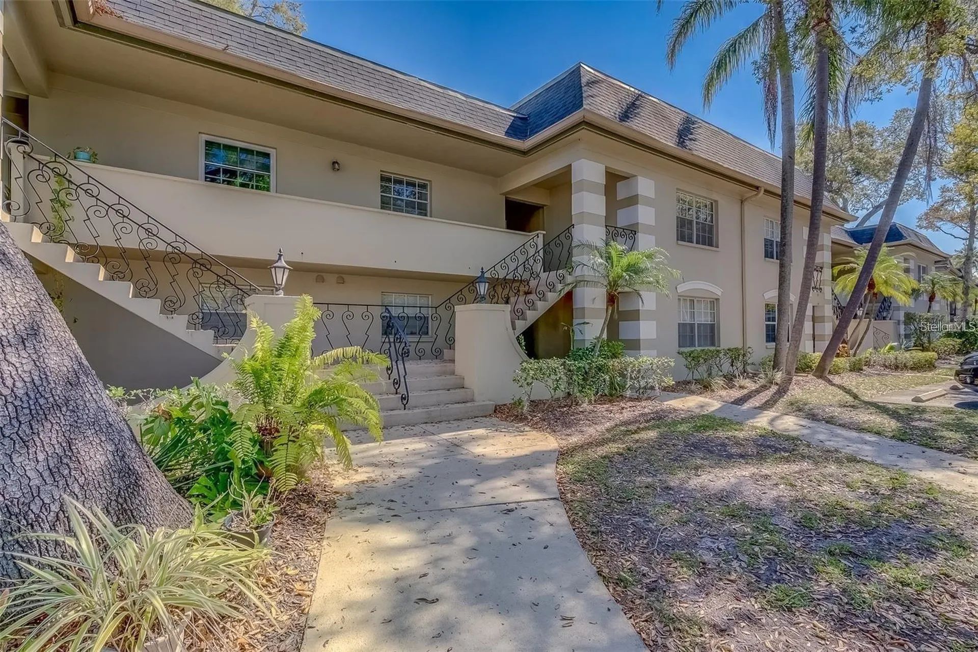 68 Country Club Drive Largo FL 33771
