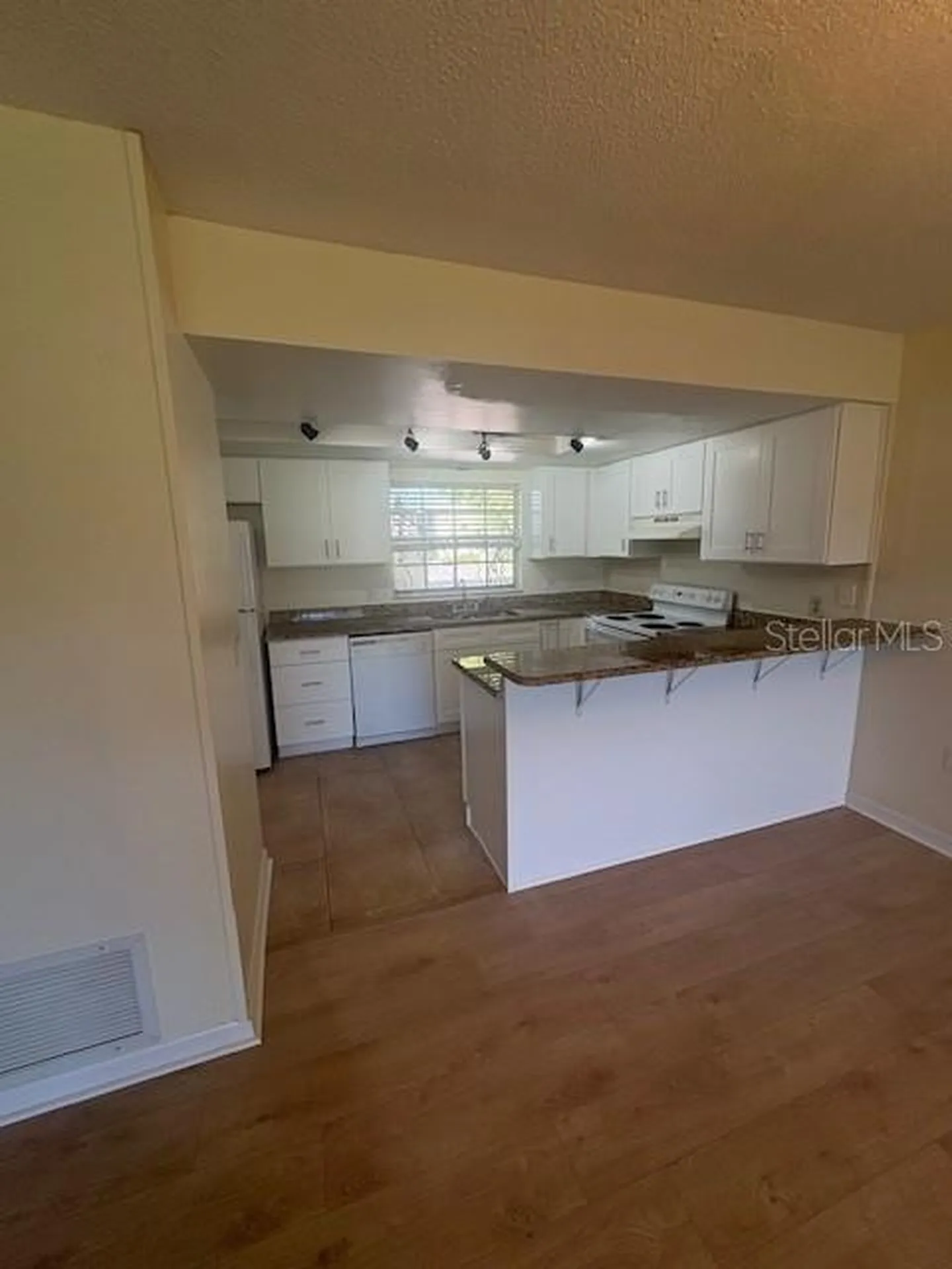 68 Country Club Drive Largo FL 33771