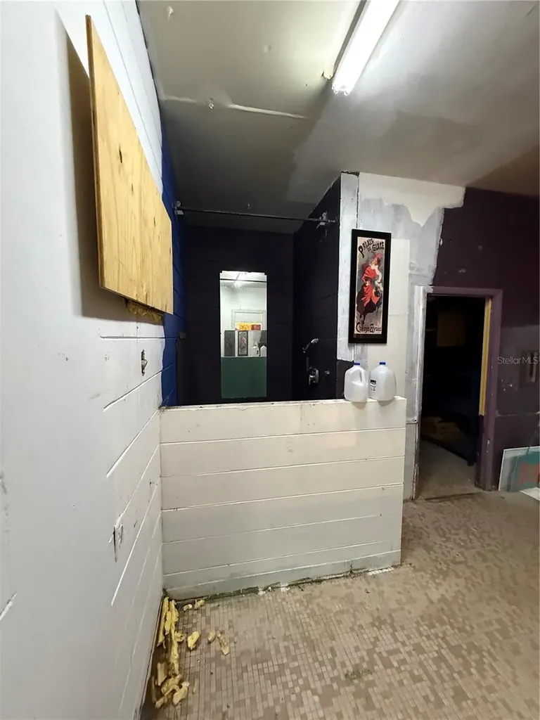 5610 N Nebraska Avenue Tampa FL 33604