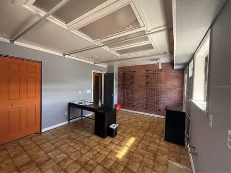 5610 N Nebraska Avenue Tampa FL 33604