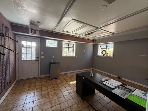 5610 N Nebraska Avenue Tampa FL 33604