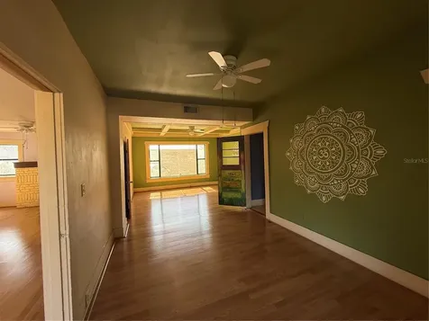 5610 N Nebraska Avenue Tampa FL 33604