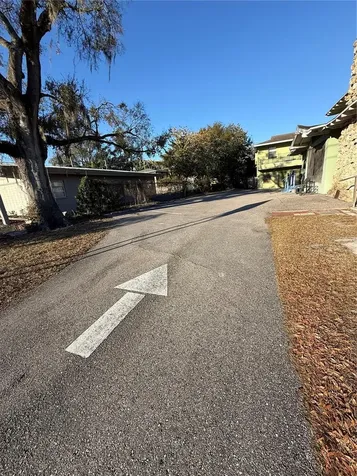 5610 N Nebraska Avenue Tampa FL 33604