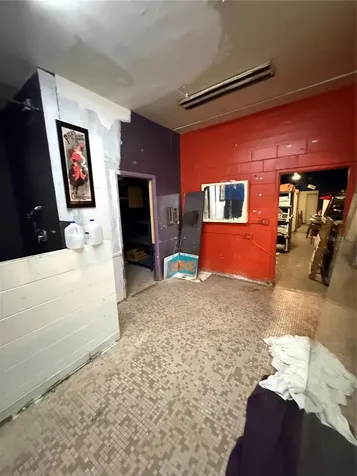 5610 N Nebraska Avenue Tampa FL 33604