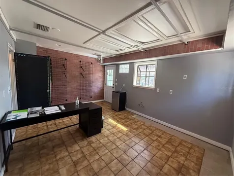 5610 N Nebraska Avenue Tampa FL 33604