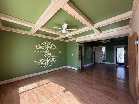 5610 N Nebraska Avenue Tampa FL 33604