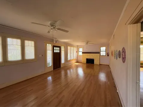 5610 N Nebraska Avenue Tampa FL 33604