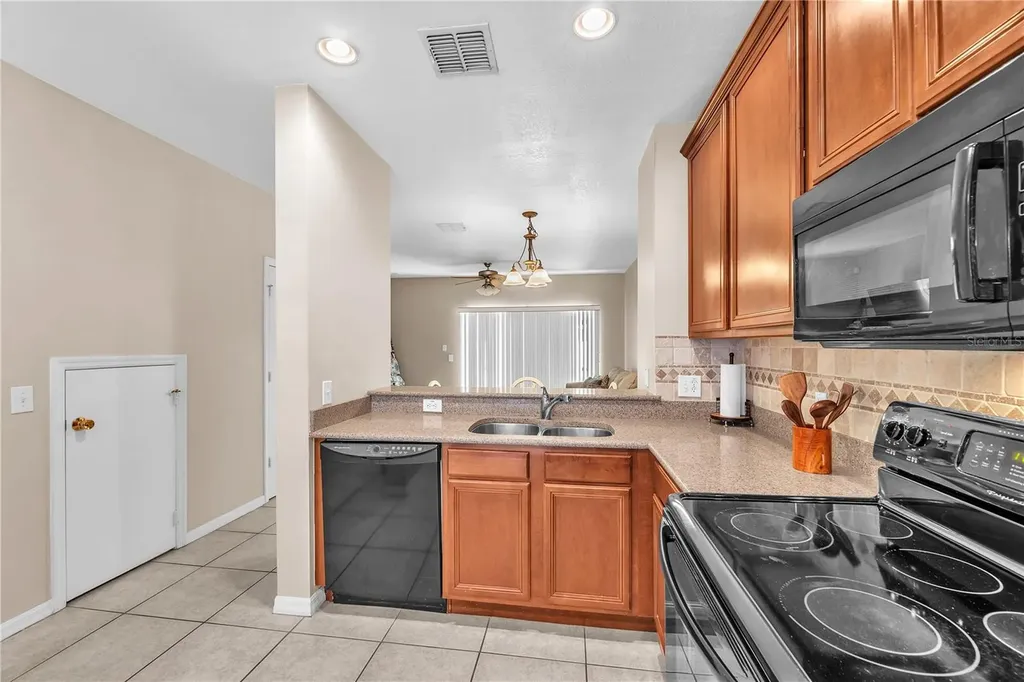 8509 Trail Wind Drive Tampa FL 33647