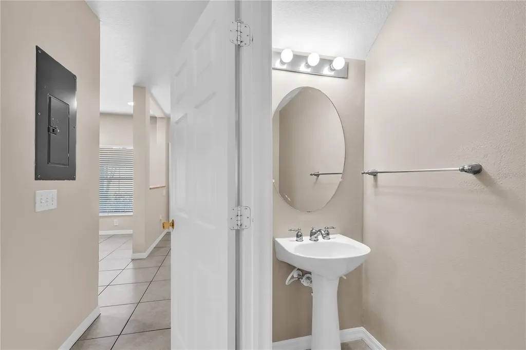 8509 Trail Wind Drive Tampa FL 33647