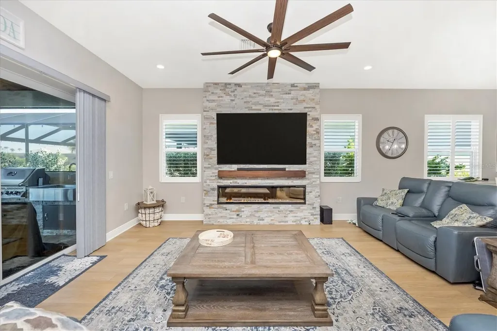 18805 Valleta Avenue Venice FL 34293