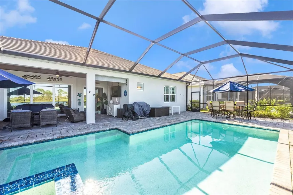 18805 Valleta Avenue Venice FL 34293