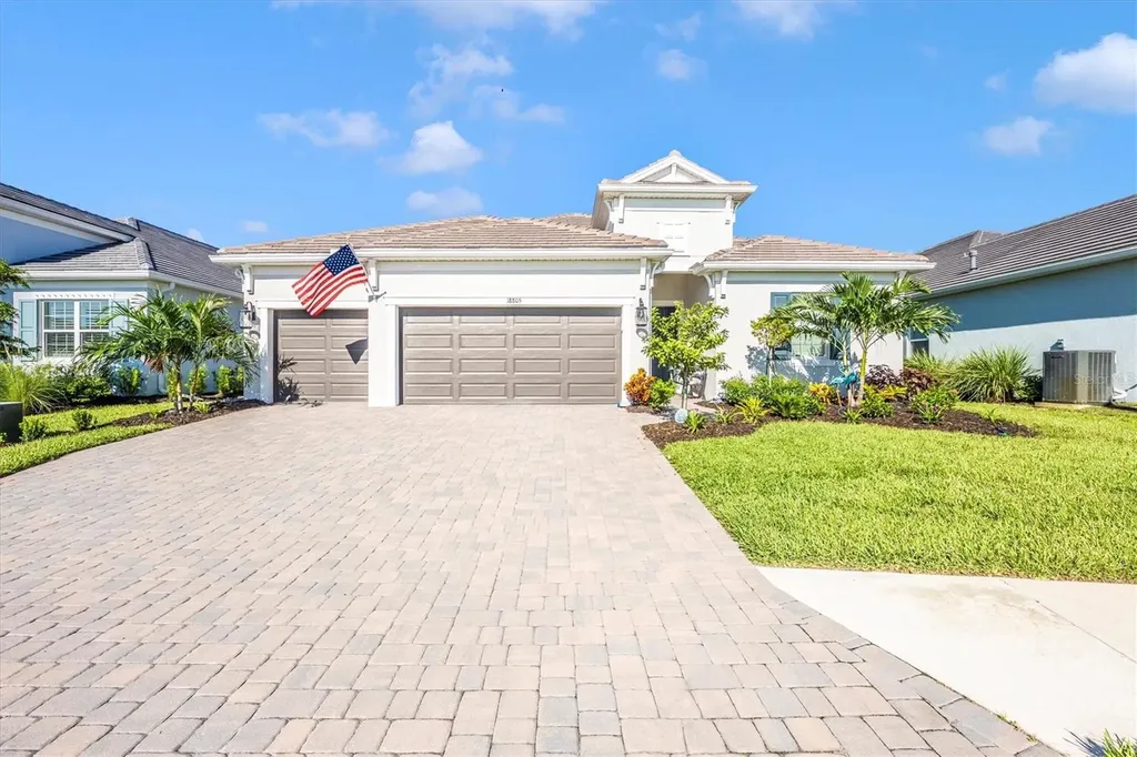 18805 Valleta Avenue Venice FL 34293