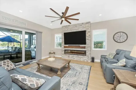 18805 Valleta Avenue Venice FL 34293