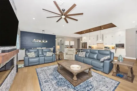 18805 Valleta Avenue Venice FL 34293