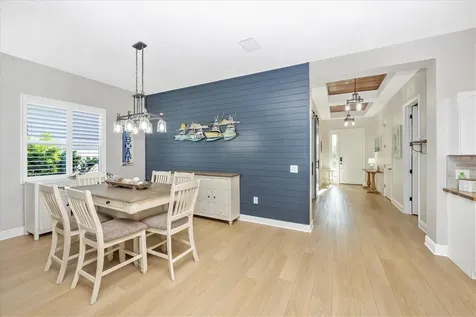 18805 Valleta Avenue Venice FL 34293