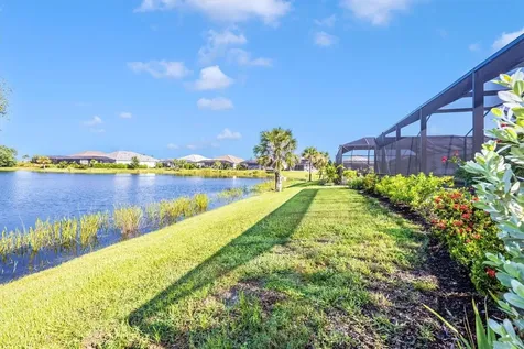 18805 Valleta Avenue Venice FL 34293
