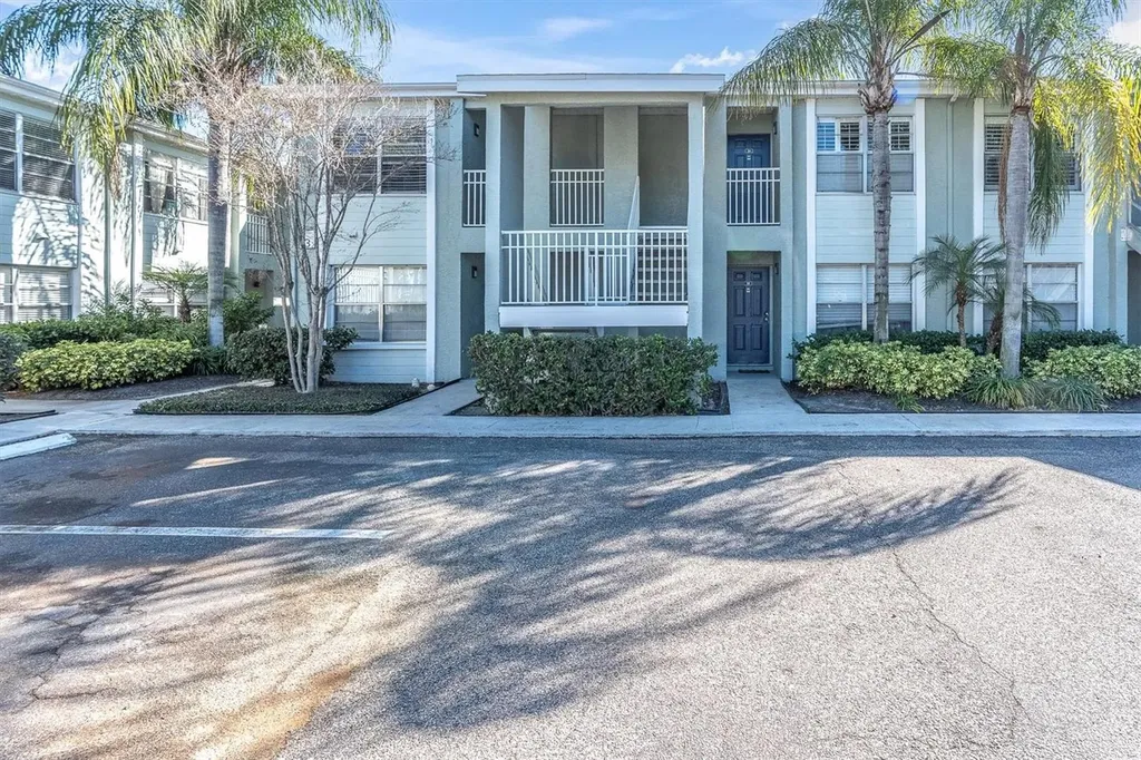 5440 S Macdill Avenue Tampa FL 33611