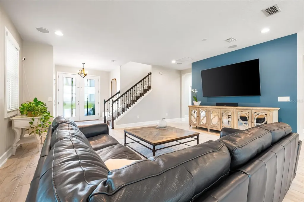 7500 Aguila Drive Sarasota FL 34240