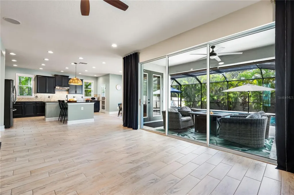 7500 Aguila Drive Sarasota FL 34240