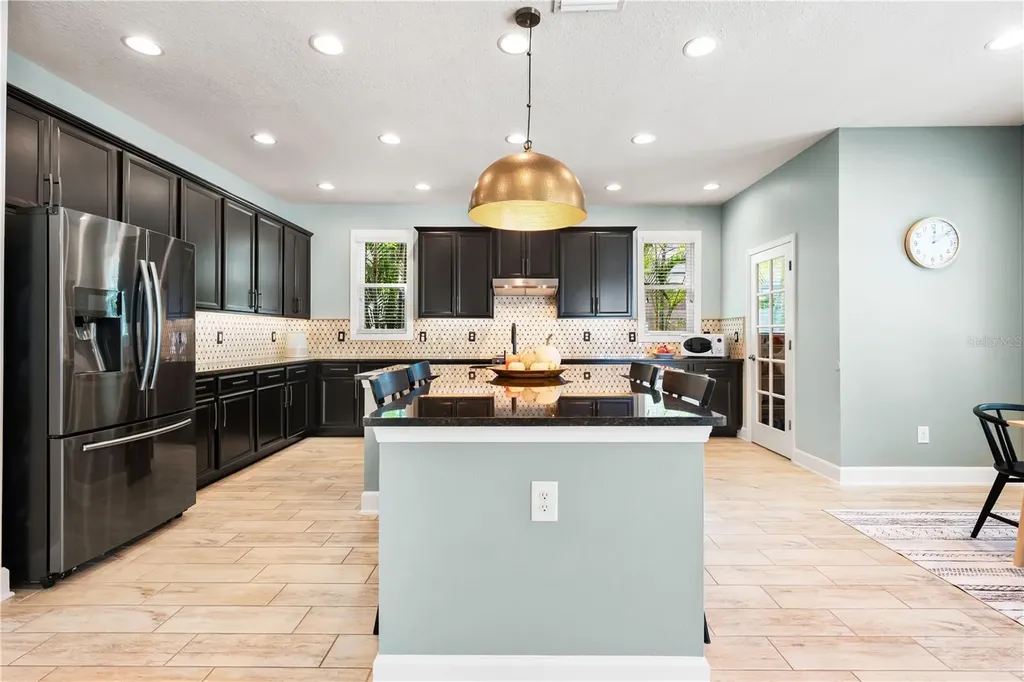 7500 Aguila Drive Sarasota FL 34240