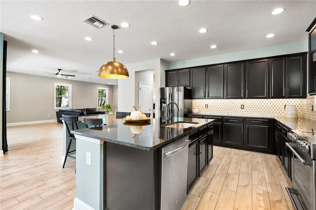 7500 Aguila Drive Sarasota FL 34240