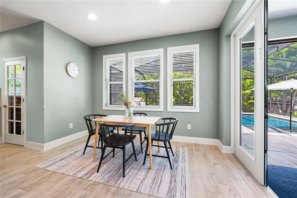 7500 Aguila Drive Sarasota FL 34240