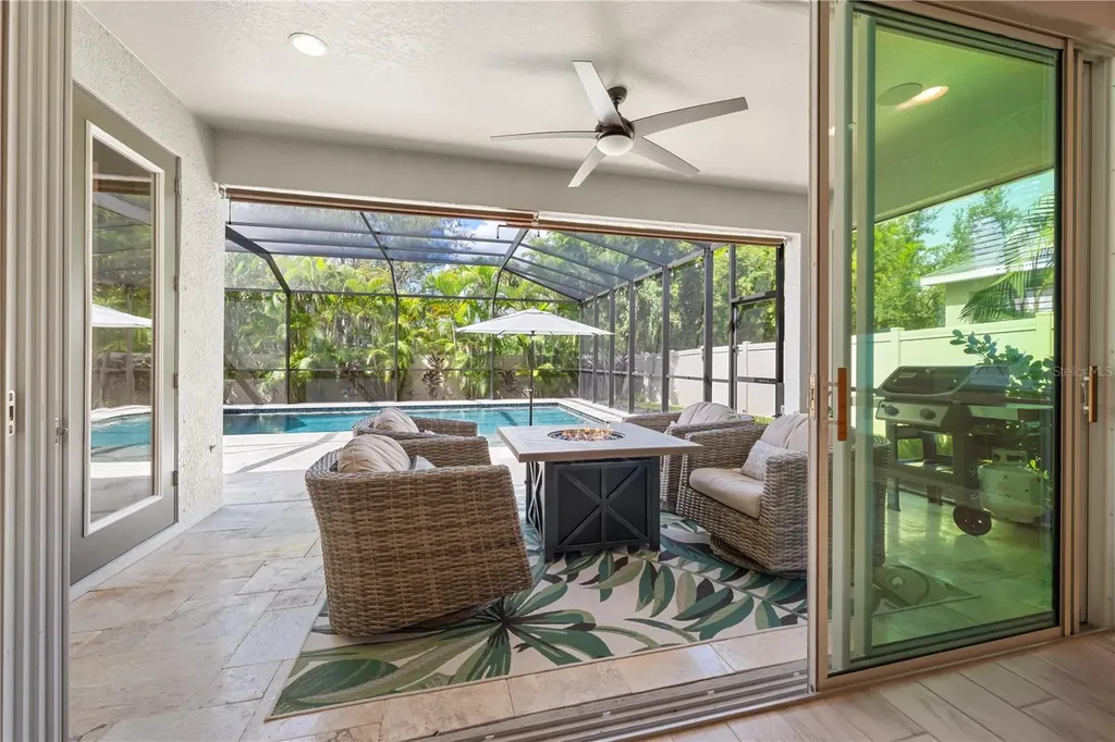 7500 Aguila Drive Sarasota FL 34240