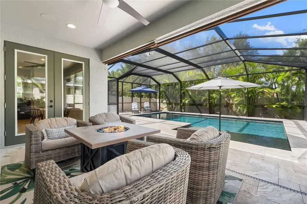 7500 Aguila Drive Sarasota FL 34240