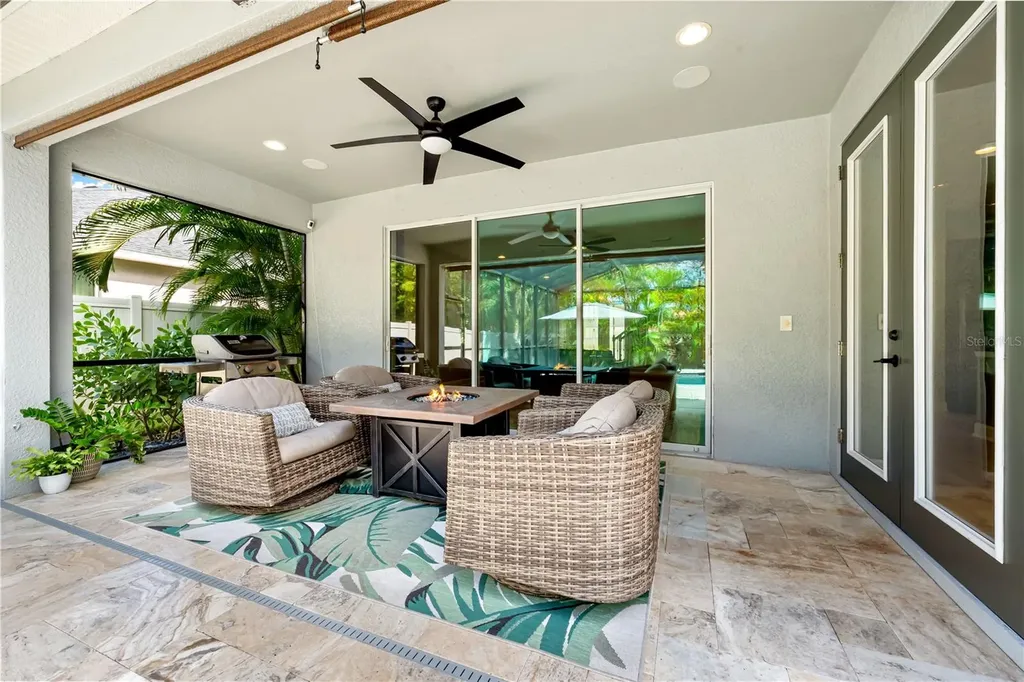 7500 Aguila Drive Sarasota FL 34240