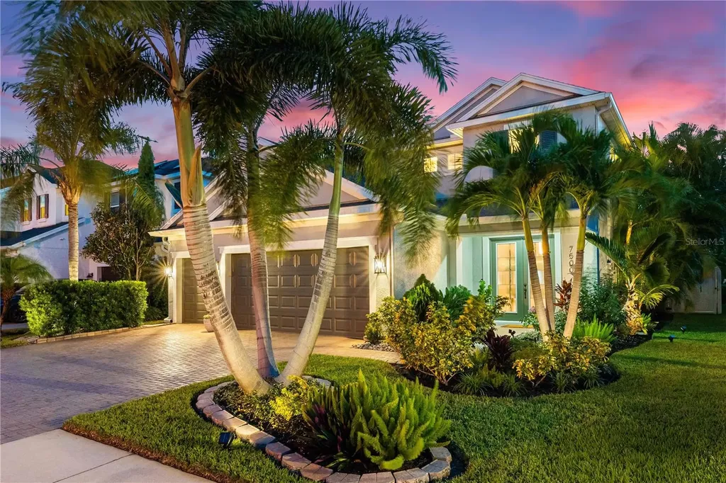 7500 Aguila Drive Sarasota FL 34240