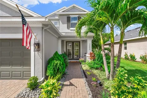 7500 Aguila Drive Sarasota FL 34240